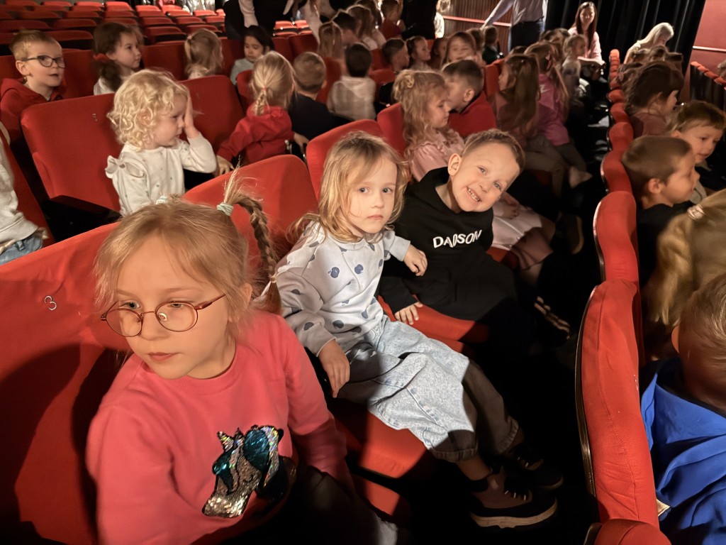 WYCIECZKA DO TEATRU LALEK 